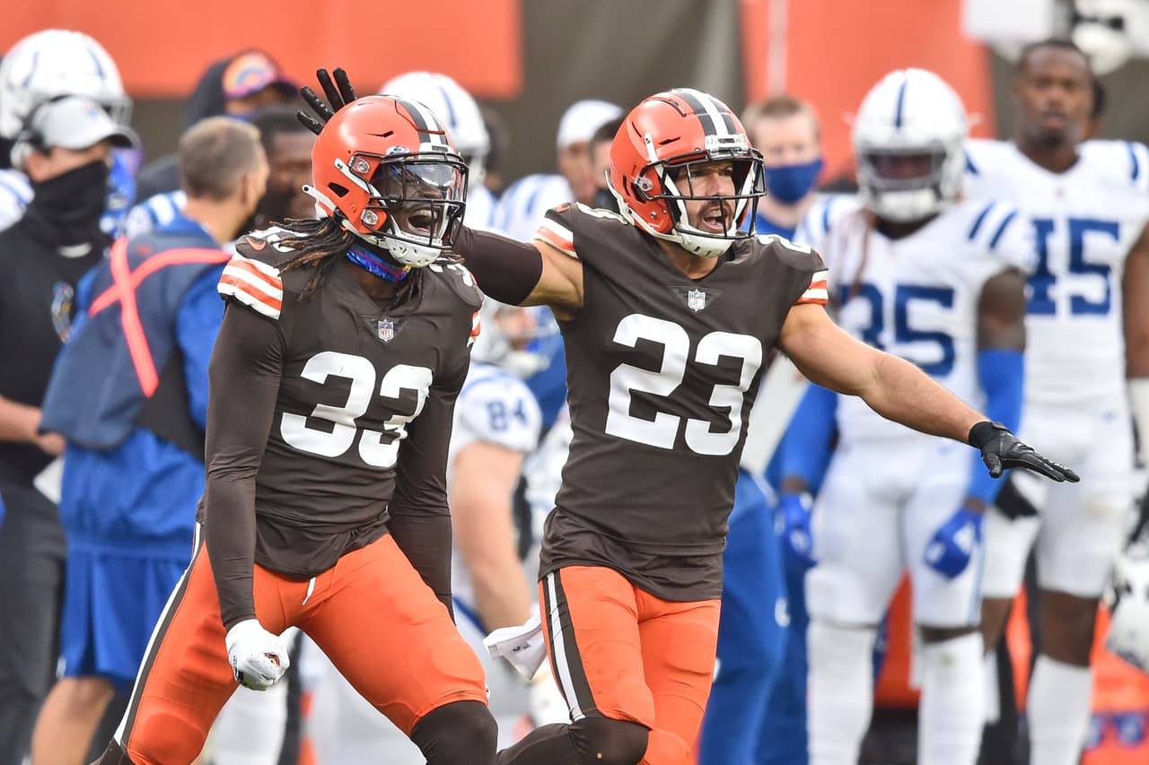 Los Cleveland Browns reciben a los Colts y les pegan 23-32.
