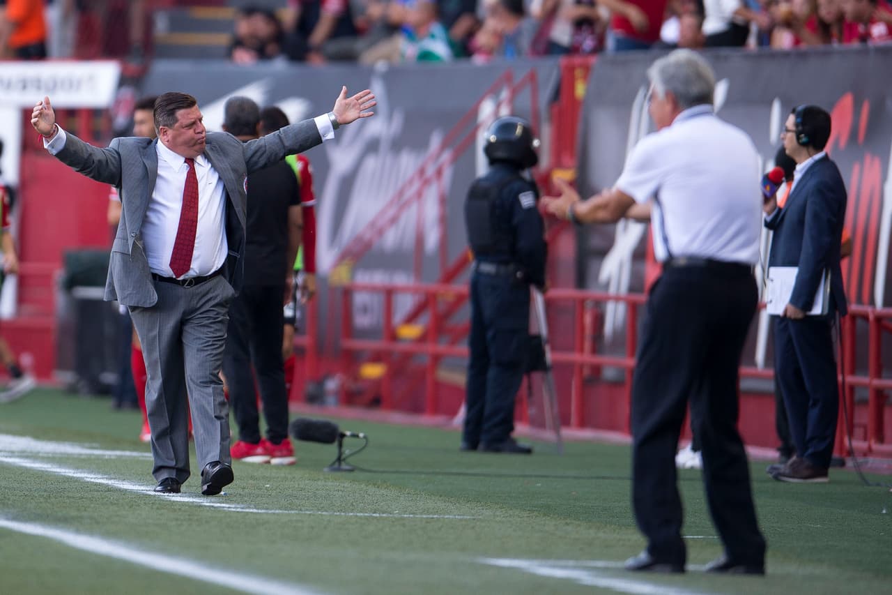 Las diferencias entre ambos directores técnicos surgieron en la previa de la semifinal entre Xolos de Tijuana de Herrera y Tigres de UANL de Ferretti.