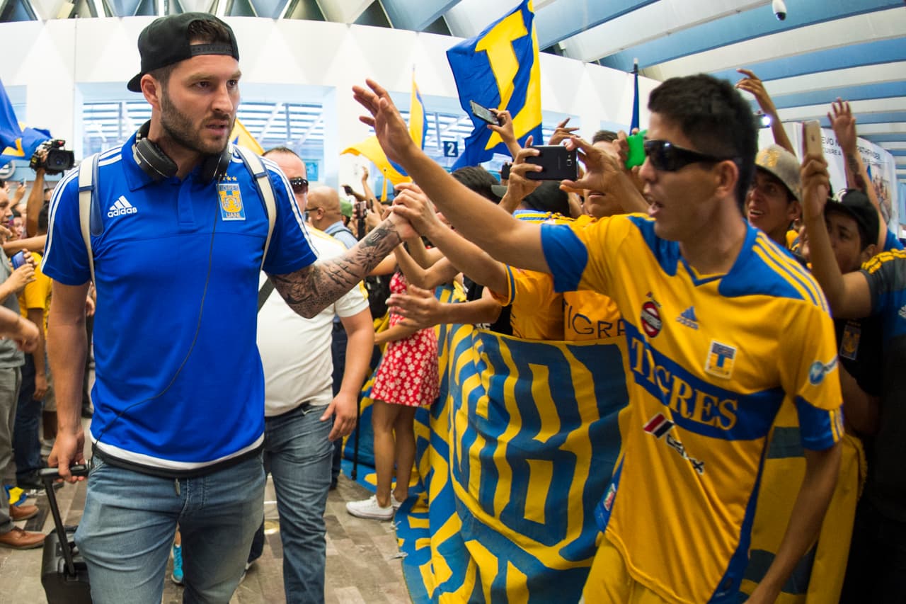 Los jugadores escucharon a sus seguidores. No importa si eres Pierre Gignac, los hinchas siempre tienen alguna palabra importante que puede servirte, más tras ceder el empate en casa.