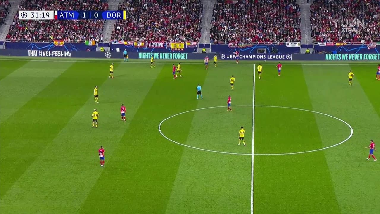 ¡GOL!  anota para Atlético de Madrid. Samuel Lino