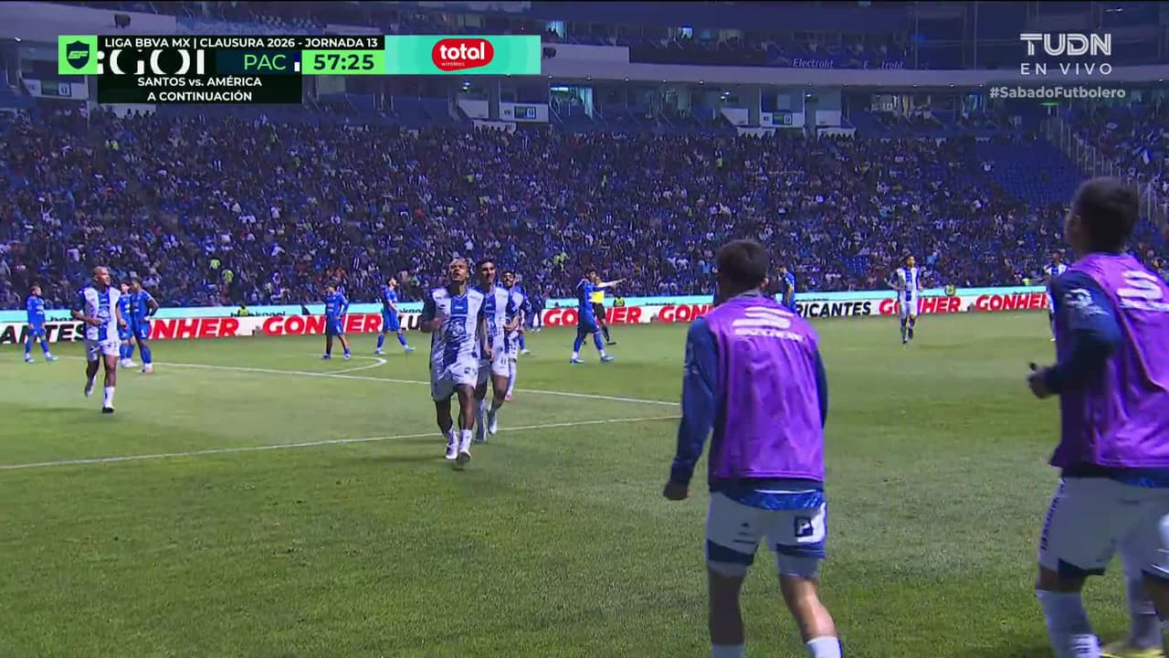 ¡GOL!  anota para Pachuca. Kenedy