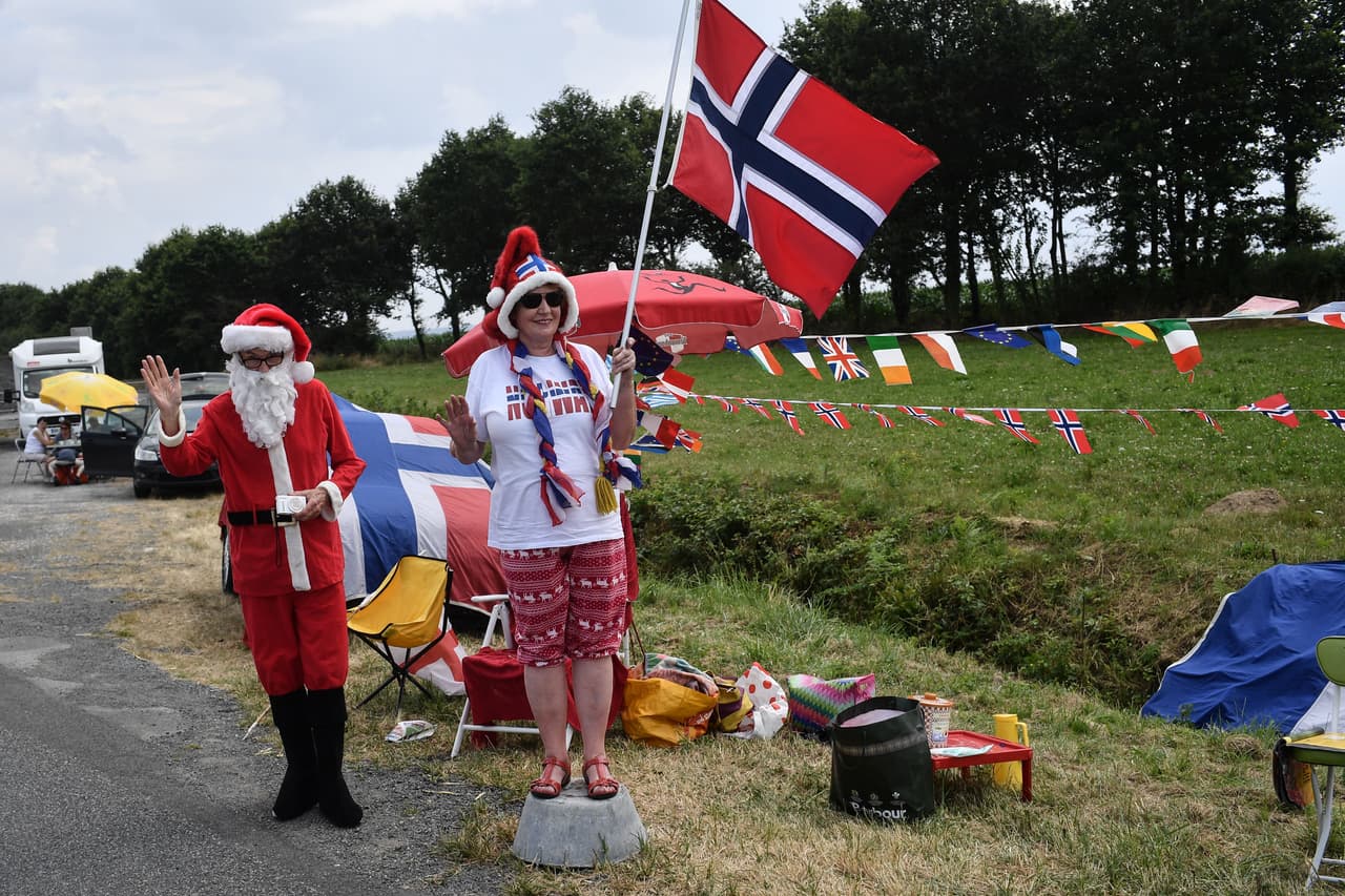 Y ni hablar de estos noruegos con Santa abordo, aunque estába más delgado que de costumbre.