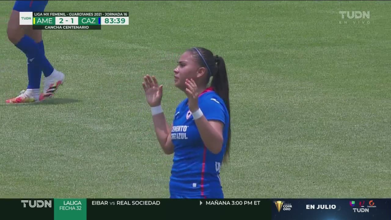 ¡Golazo de Cruz Azul! Rebeca Villuendas pone el 2-1 en Coapa