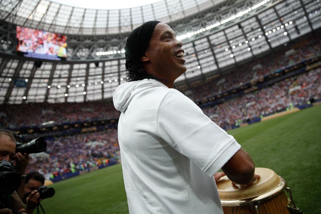 Ronaldinho fue protagonista en la ceremonia de clausura del Mundial de Rusia 2018 el pasado 15 de julio.