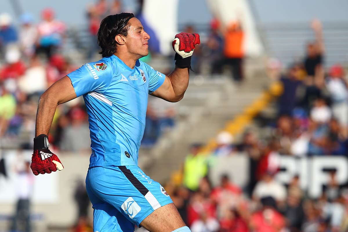 La buena actuación del arquero José Antonio Rodríguez ayudó a que Lobos pudiera sostener la ventaja durante el encuentro.