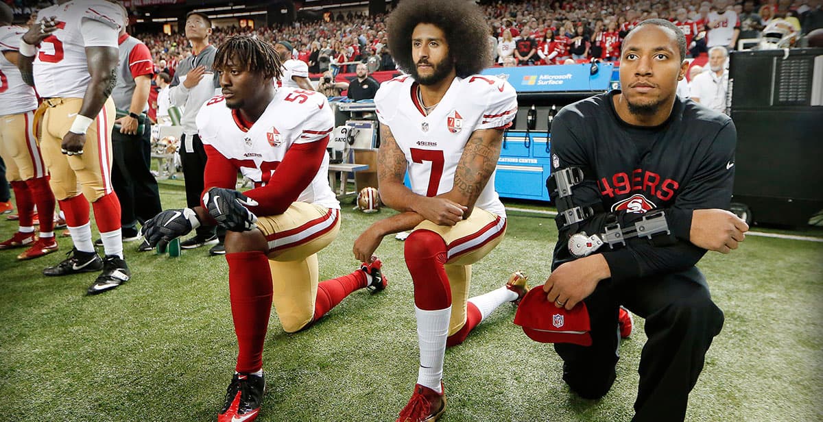 Subastan jersey del debut de Colin Kaepernick en la NFL