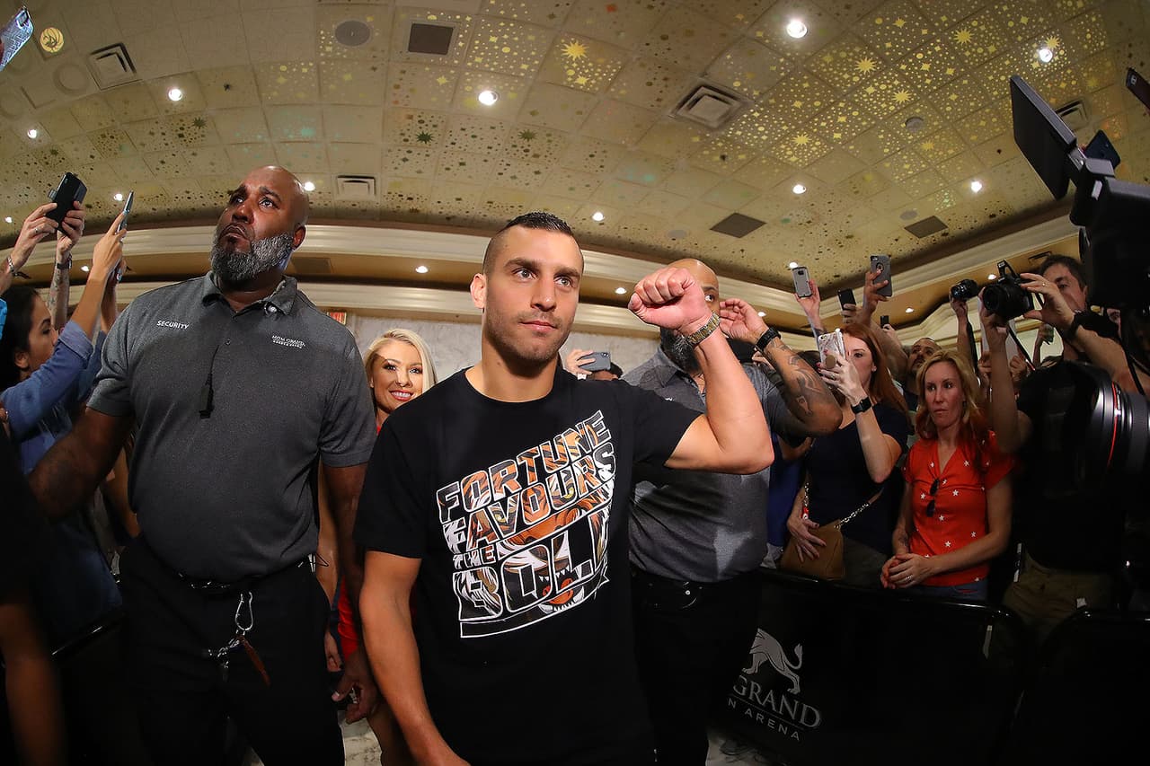 Por último, David Lemieux y Gary O'Sullivan no faltaron a la "fiesta", pues también verán acción arriba del ring la noche del 15 de septiembre.