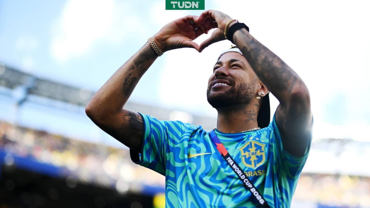 Neymar, el más ovacionado de Brasil aún sin jugar ante Marruecos
