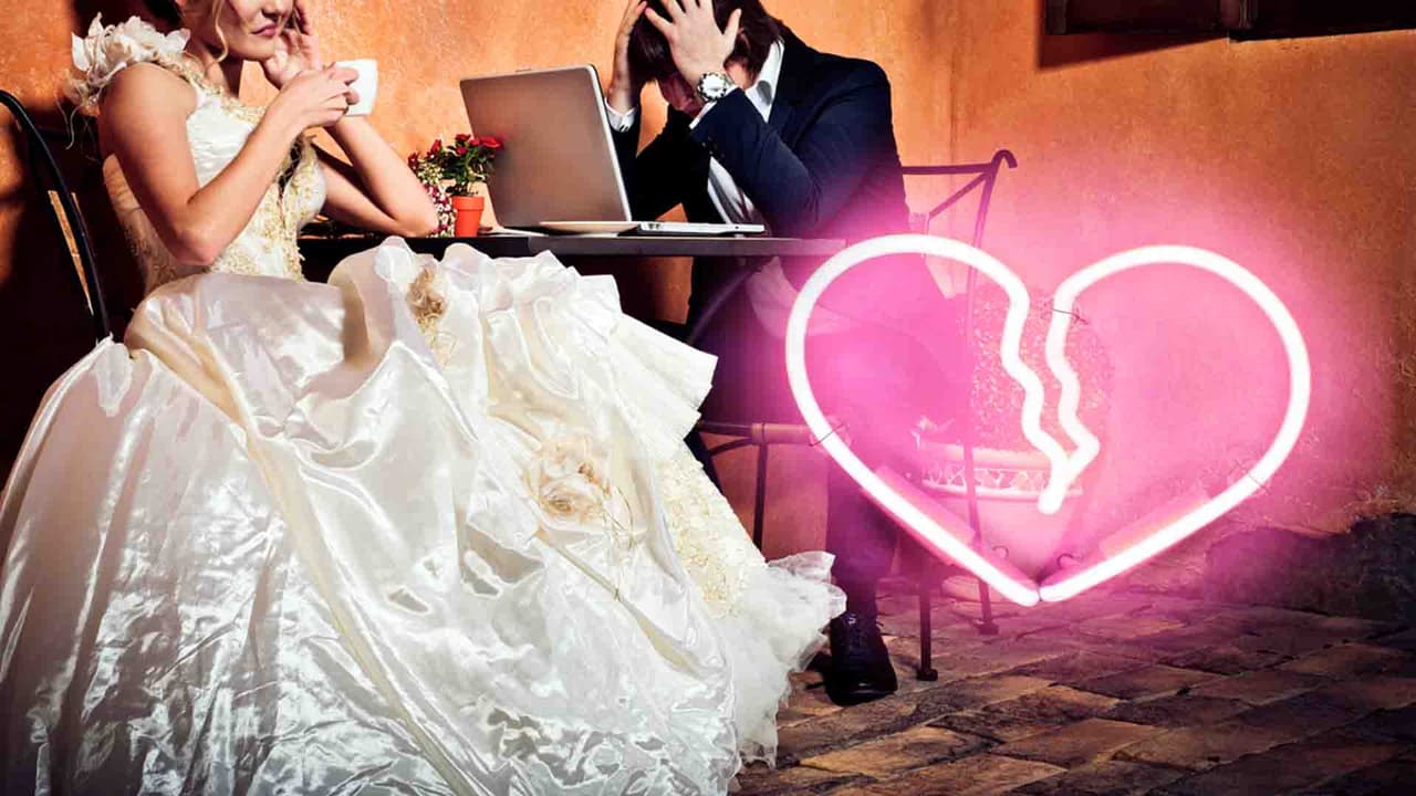 Mujer enfurecida pide el divorcio a su marido minutos después de casarse