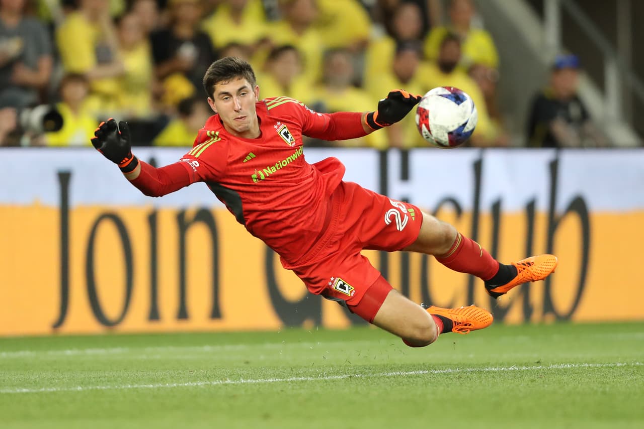 Arquero - PATRICK SCHULTE (Columbus Crew)