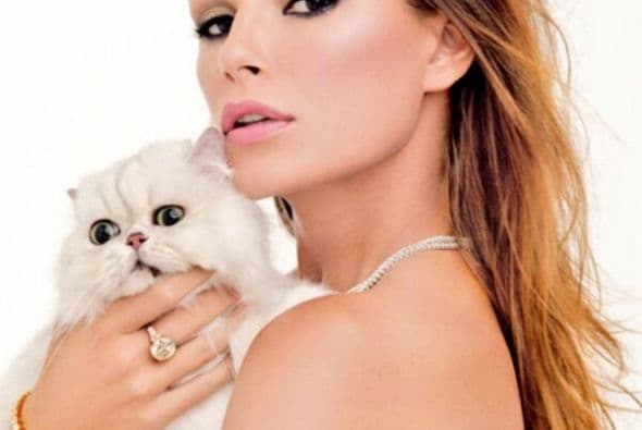 La elegancia de Seredova la han convertido en uno de los referentes de la moda a nivel mundial.