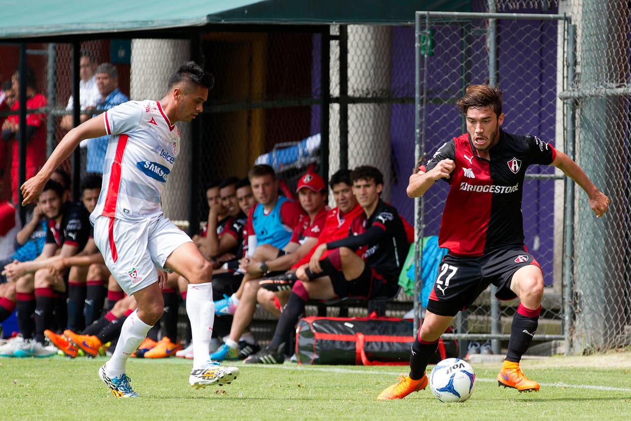 Juan Pablo Vigón – El mediocampista tuvo un gran torneo con el Atlético de San Luis, por lo que terminó regresando al Atlas para el Apertura 2015.
<br>