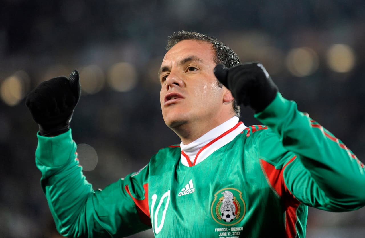 13. Cuauhtémoc Blanco (México) - 12 goles en 30 partidos durante cuatro eliminatorias (1998, 2002, 2006, 2010).