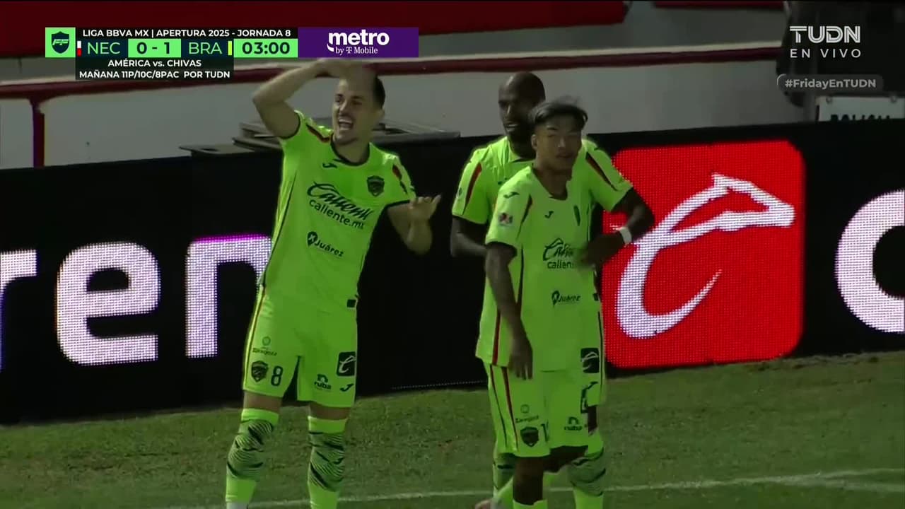 ¡GOL! anota para FC Juárez. Óscar Estupiñán