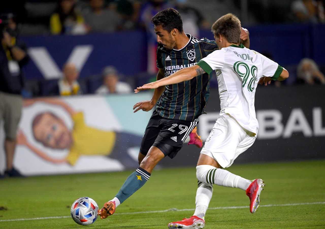 Sin 'Chicharito' Hernández el club californiano aspira a acercarse a los líderes de la Conferencia Oeste.
<br>