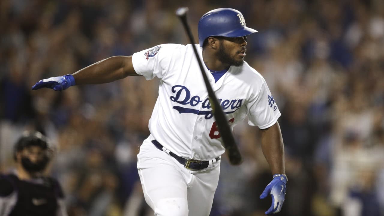 Yasiel Puig definió el partido con un batazo de cuatro esquinas en la octava entrada.
