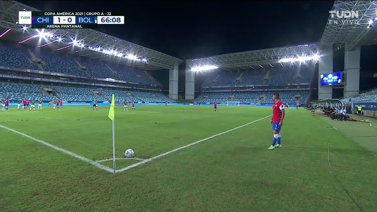 ¡TIRO ATAJADO! disparo por Guillermo Maripán.