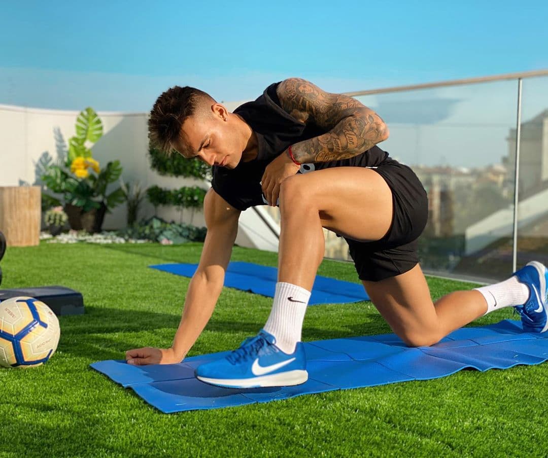 Pero no hay como estirar al aire libre y si lo puedes hacer e el roof garden mucho mejor.