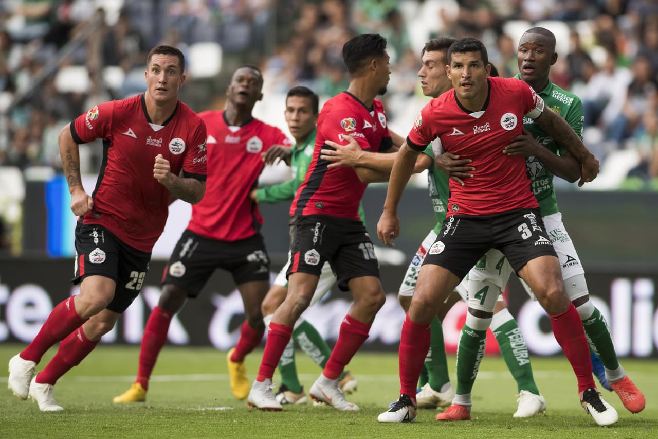 La pelota se peleó con intensidad en cada palmo del terreno de juego.
