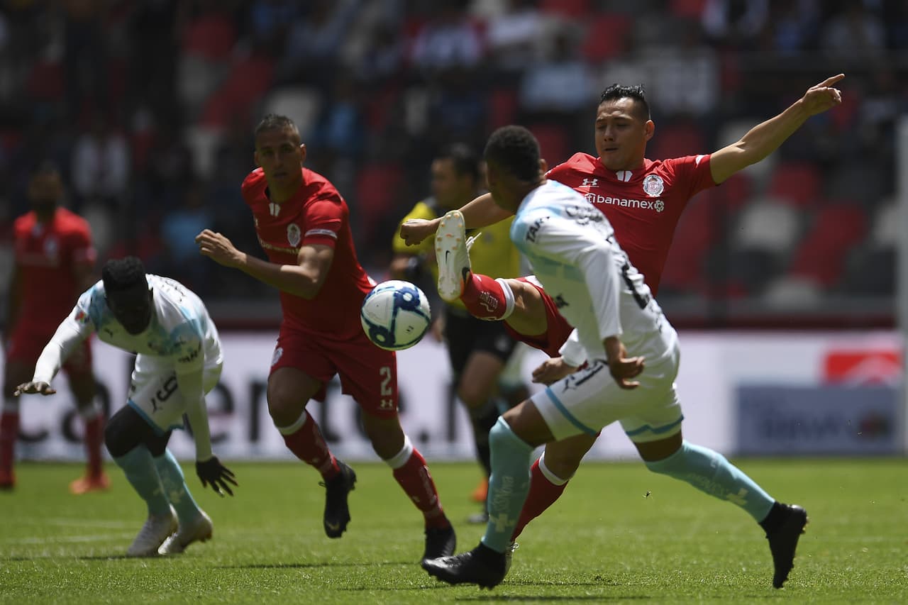 Partido correspondiente a la Jornada 1 del Apertura 2019 en el que el Querétaro se impuso 0-2 al Toluca en el Nemesio Diez.
<br>