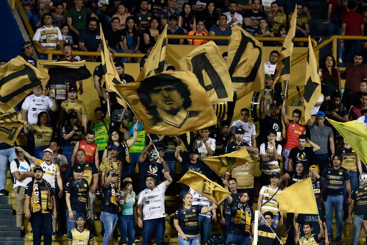 El juego de Vuelta se efectuará el sábado entrante en Hermosillo, pero mientras eso sucede, la aficion de Dorados festejó este triunfo que les da esperanzas.