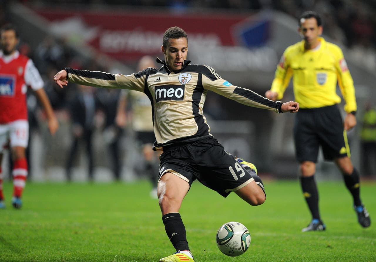 Hijo de Adalberto Machado, lateral del Flamengo, el futbol lo trae en la sangre.