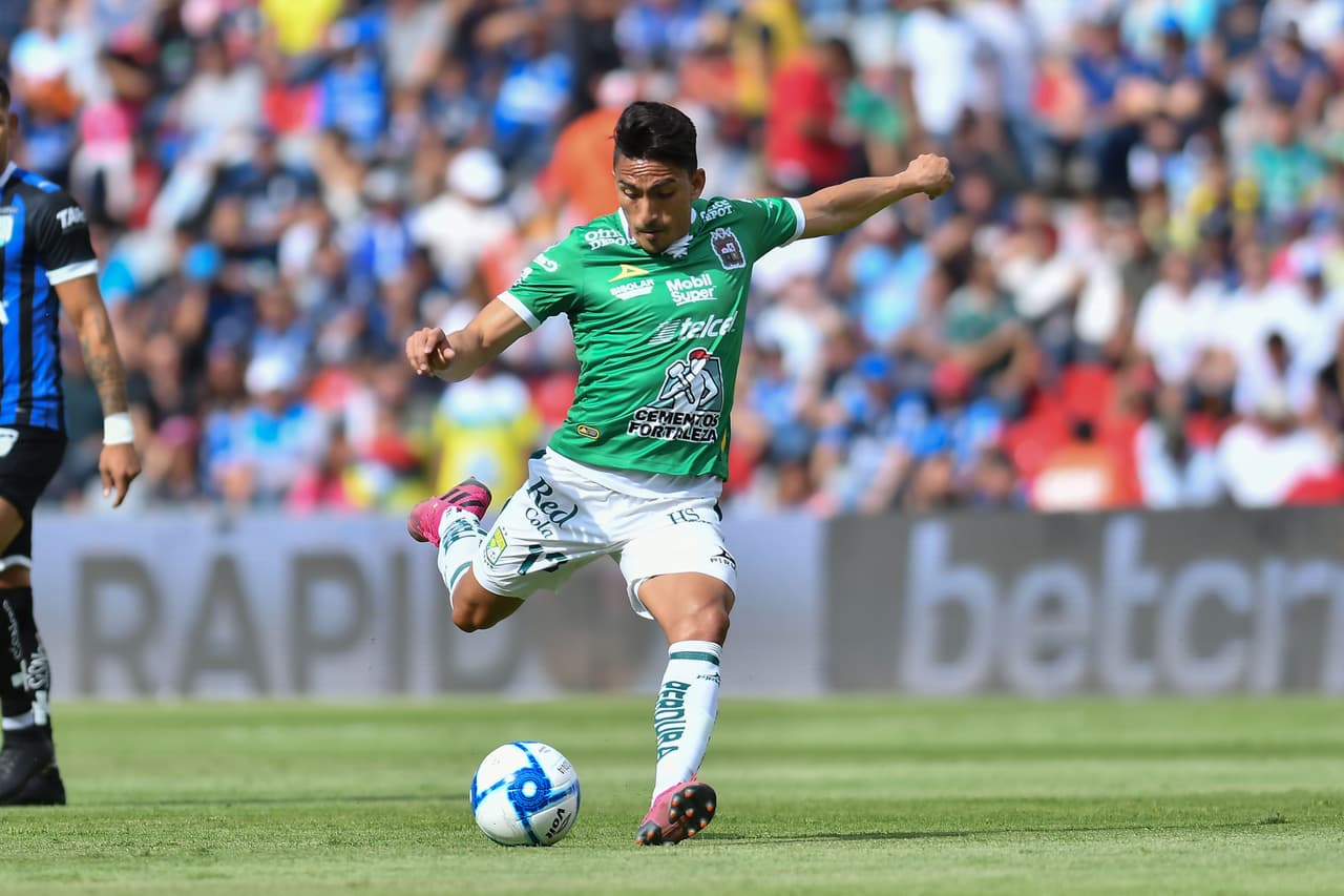 El último equipo en el que militó antes de jugar en la Liga MX fue el Emelec de Ecuador.