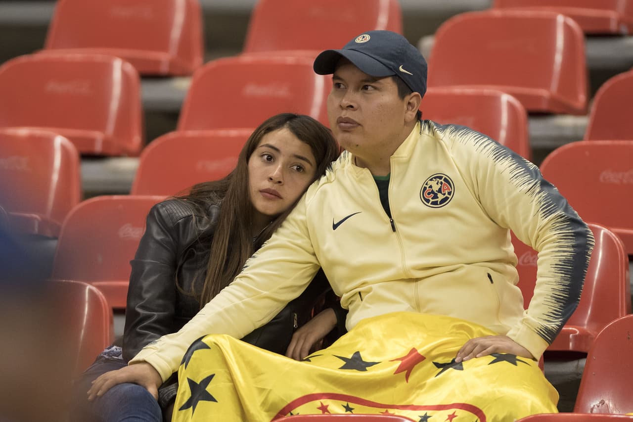 Los fanáticos de América y de Pachuca llegaron al estadio Azteca para ser testigos del duelo de sus equipos por los Octavos de final de la Copa MX.