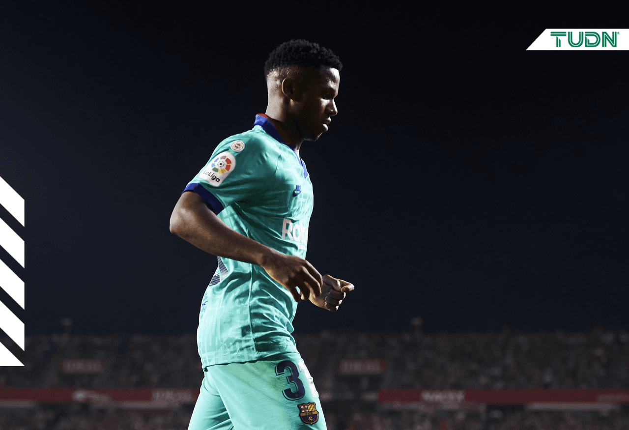 El técnico del Juvenil A del Barça pretende que juegue en el primer equipo.