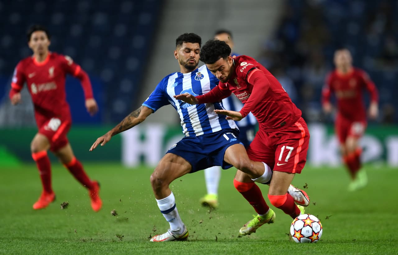 Reportan que Porto se quedará con 'Tecatito' Corona hasta verano