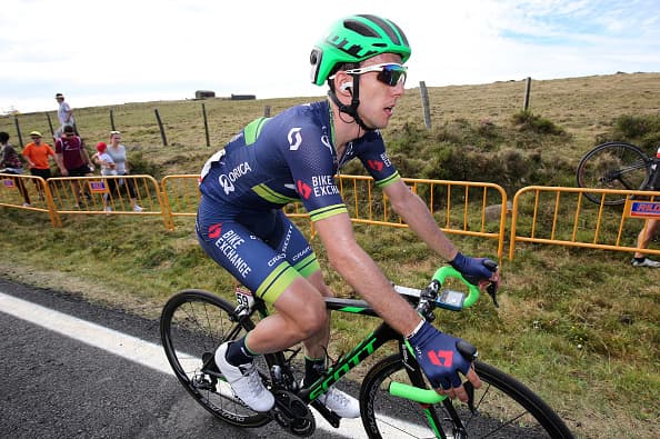 Simon Yates ganó la sexta etapa y el colombiano Atapuma sigue líder de la Vuelta a España