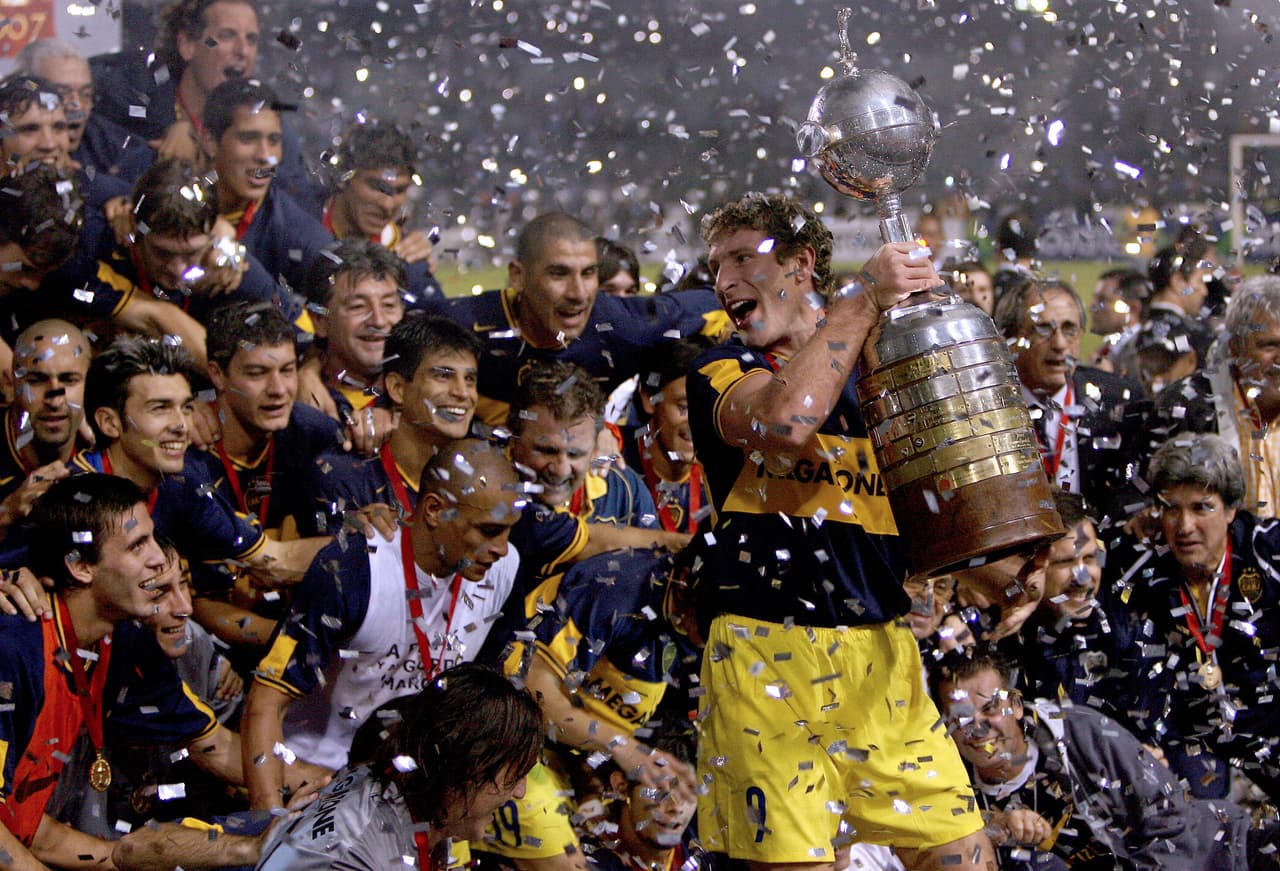 Boca Juniors tiene 18 coronas internacionales con tres Intercontinentales, seis Libertadores, dos Sudamericanas, cuatro Recopas, una Supercopa Sudamericana, una Master de Supercopa y una Copa de Oro.