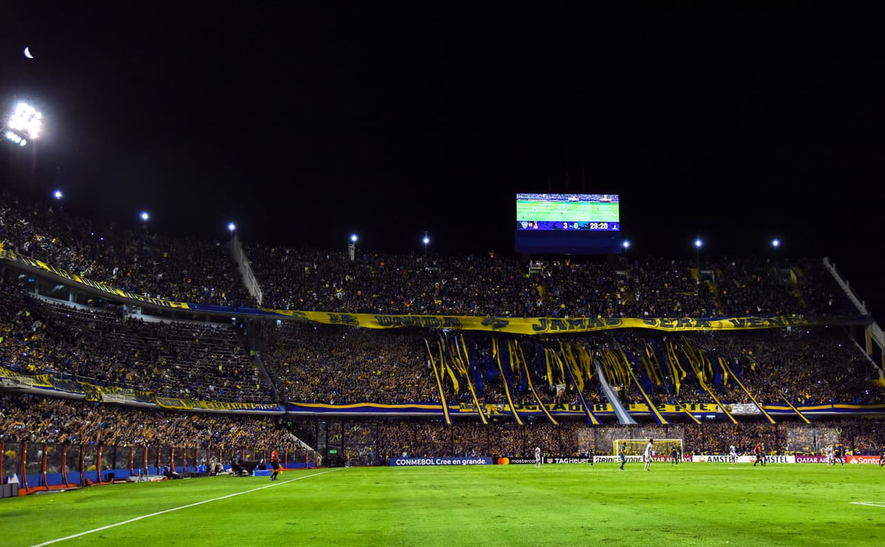 ¡Polémica! Catedrales futboleras, fuera de estadios más populares