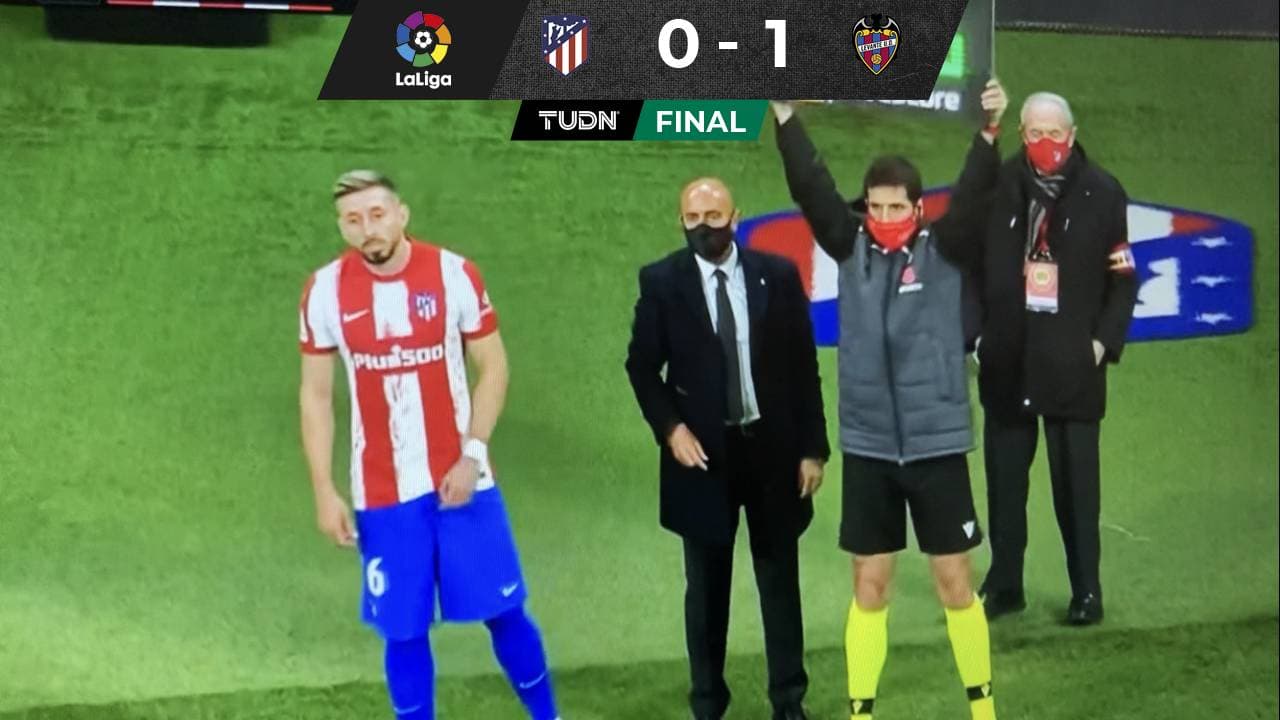 Desastroso partido de Héctor Herrera en derrota del Atleti