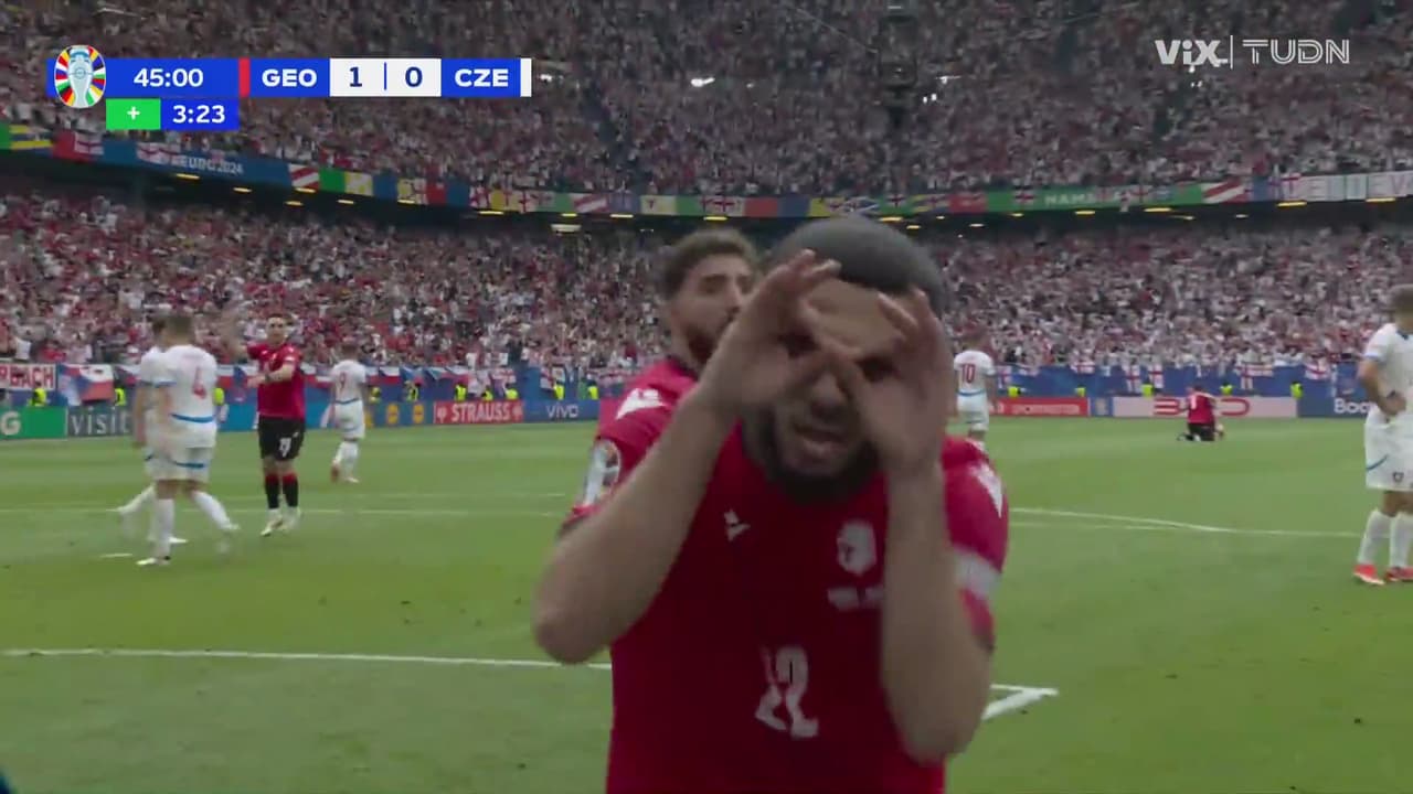 ¡Gol rompequinielas! Mikautadze pone el 1-0 para Georgia