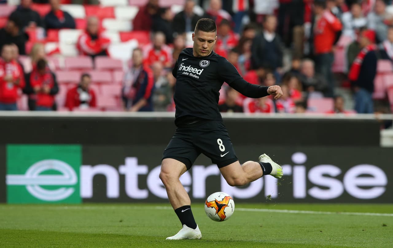 Luka Jovic suma 17 goles en la segunda posición de goleadores en la Bundesliga esta temporada.