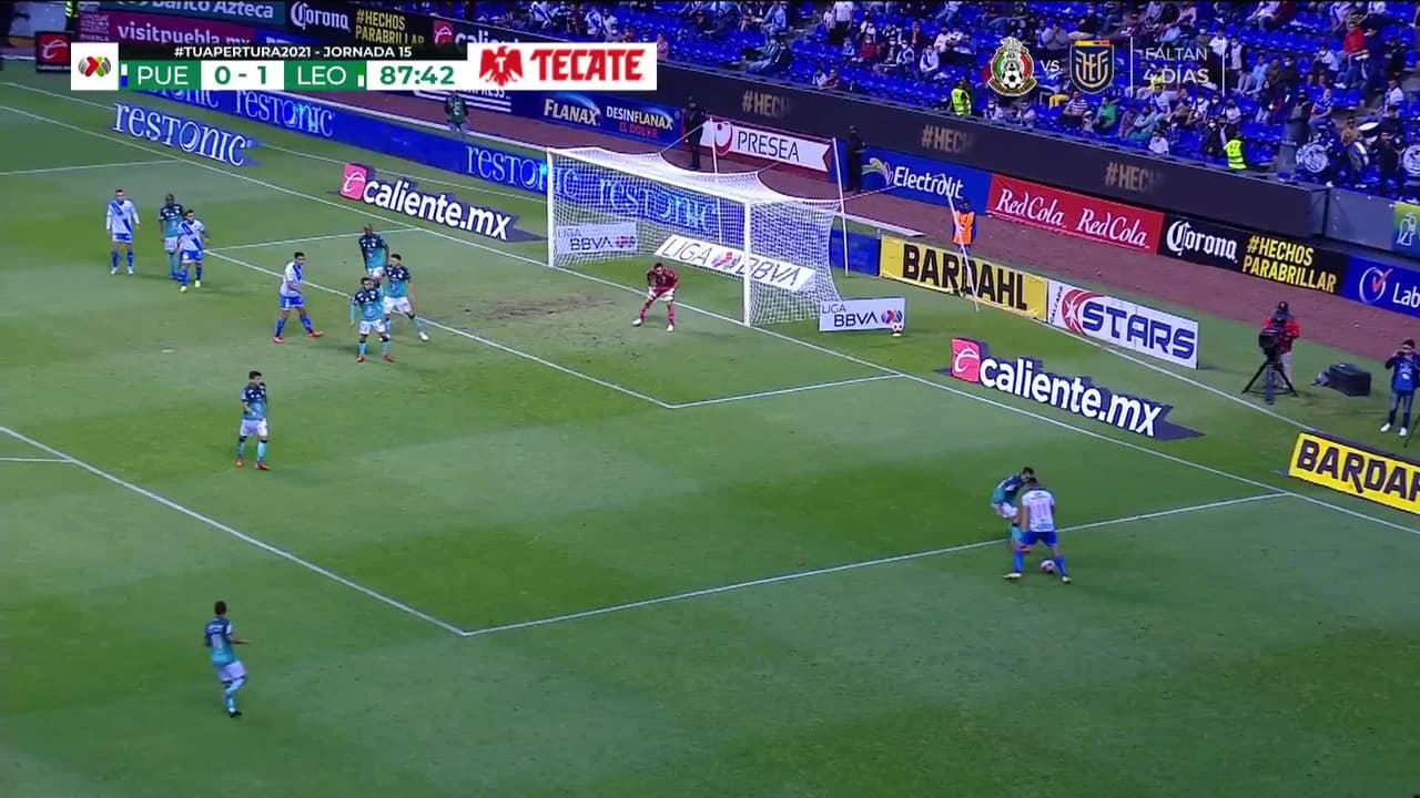 ¡TIRO ATAJADO! disparo por Daniel Álvarez.