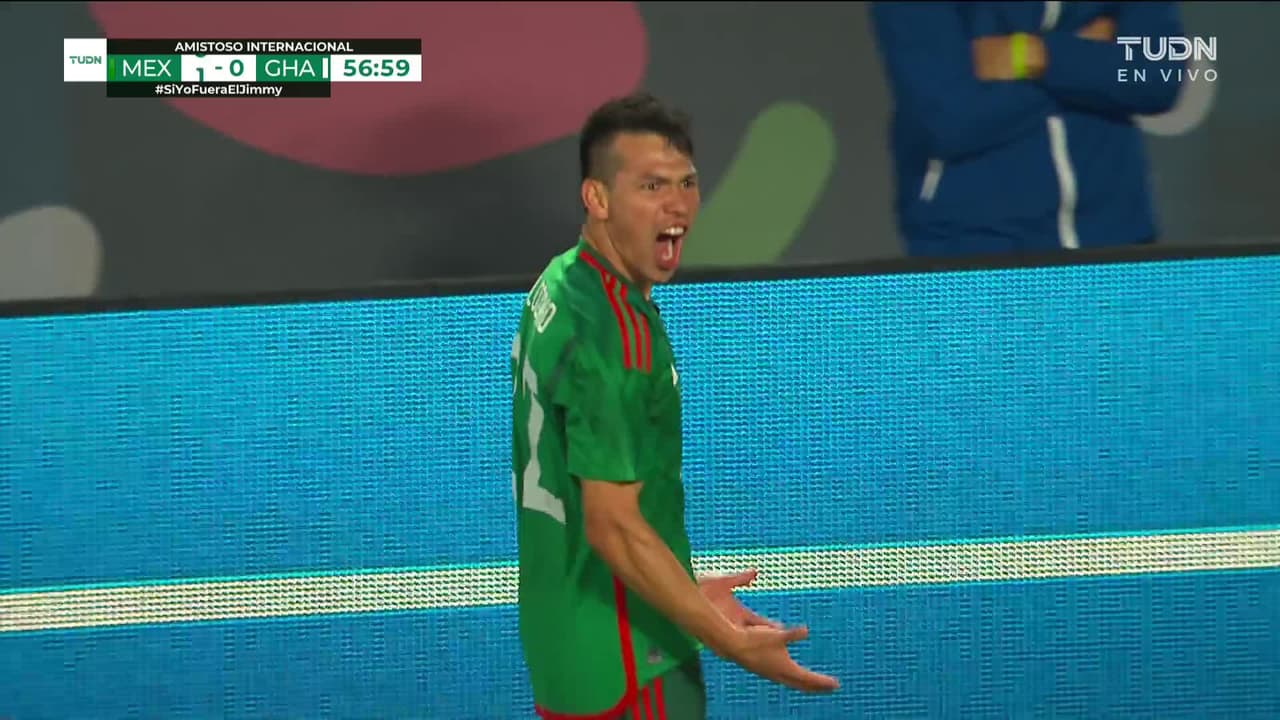 ¡GOL!  anota para México. Hirving Lozano