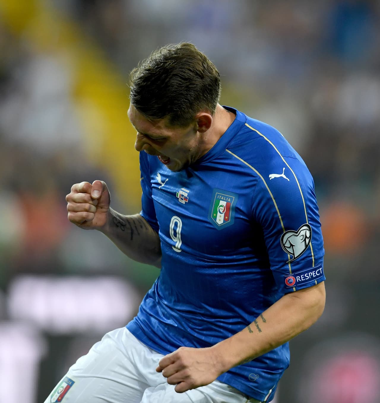 Con gran actuación de Andrea Belotti, Italia goleó 5-0 a Liechtenstein y ni así pudo igualar la diferencia respecto a España.