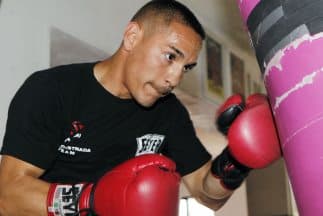 Juan Francisco 'Gallo' Estrada listo para Asenjo