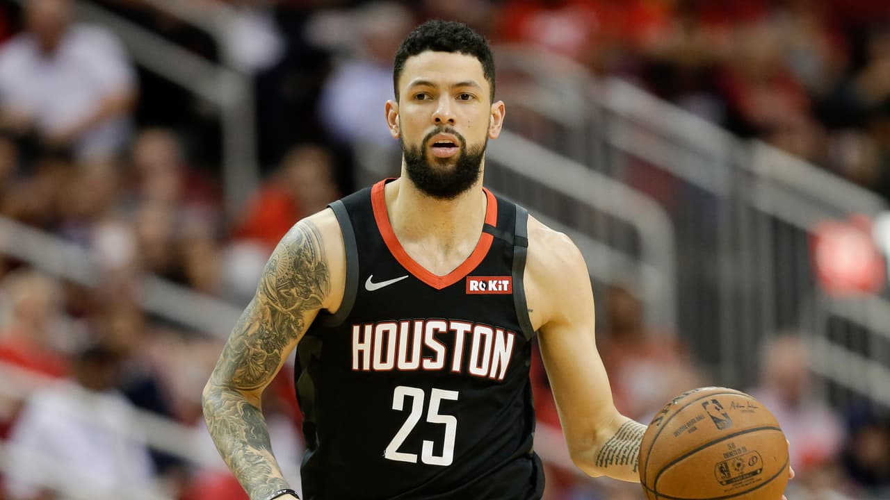 Austin Rivers contradice a Kyrie Irving sobre reanudación de NBA