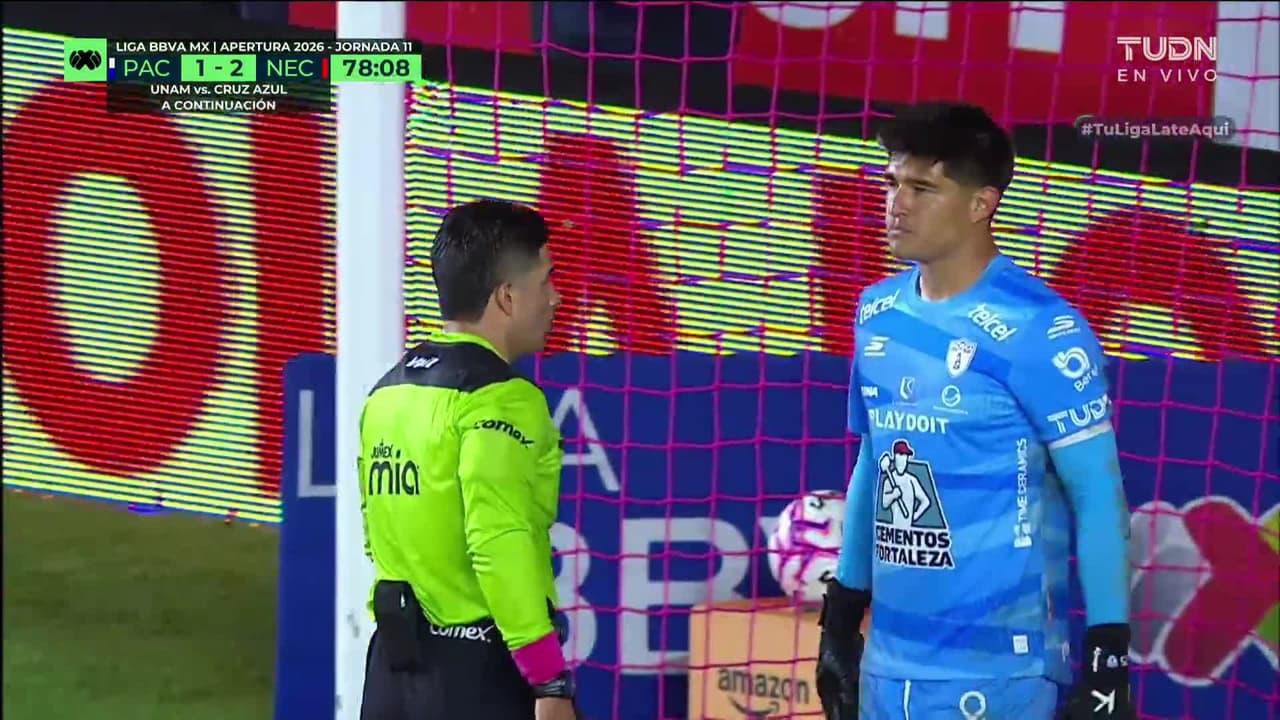 ¡GOL!  anota para Necaxa. Juan Valencia