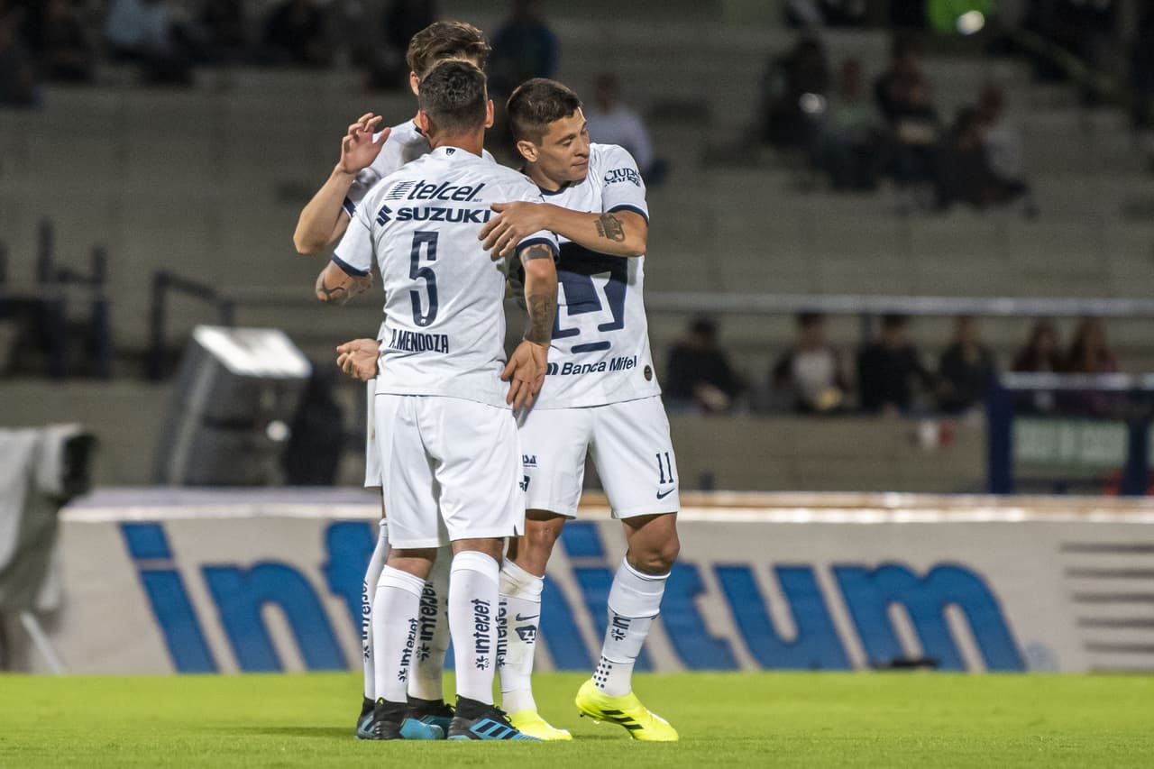 Mendoza superó a la barrera con un soberbio disparo de zurda para darle los tres puntos a Universidad.