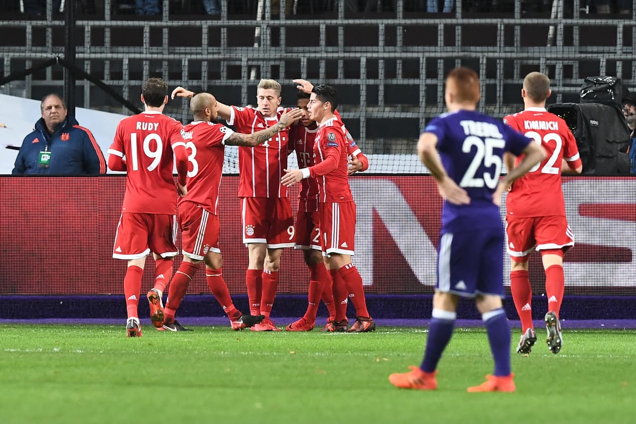 Bayern Munich clasificó a octavos de final tras imponerse 1-2 de visitante contra Anderlecht, que no suma puntos en la Champions. Con eso el equipo alemán quedó de segundo en el grupo B.