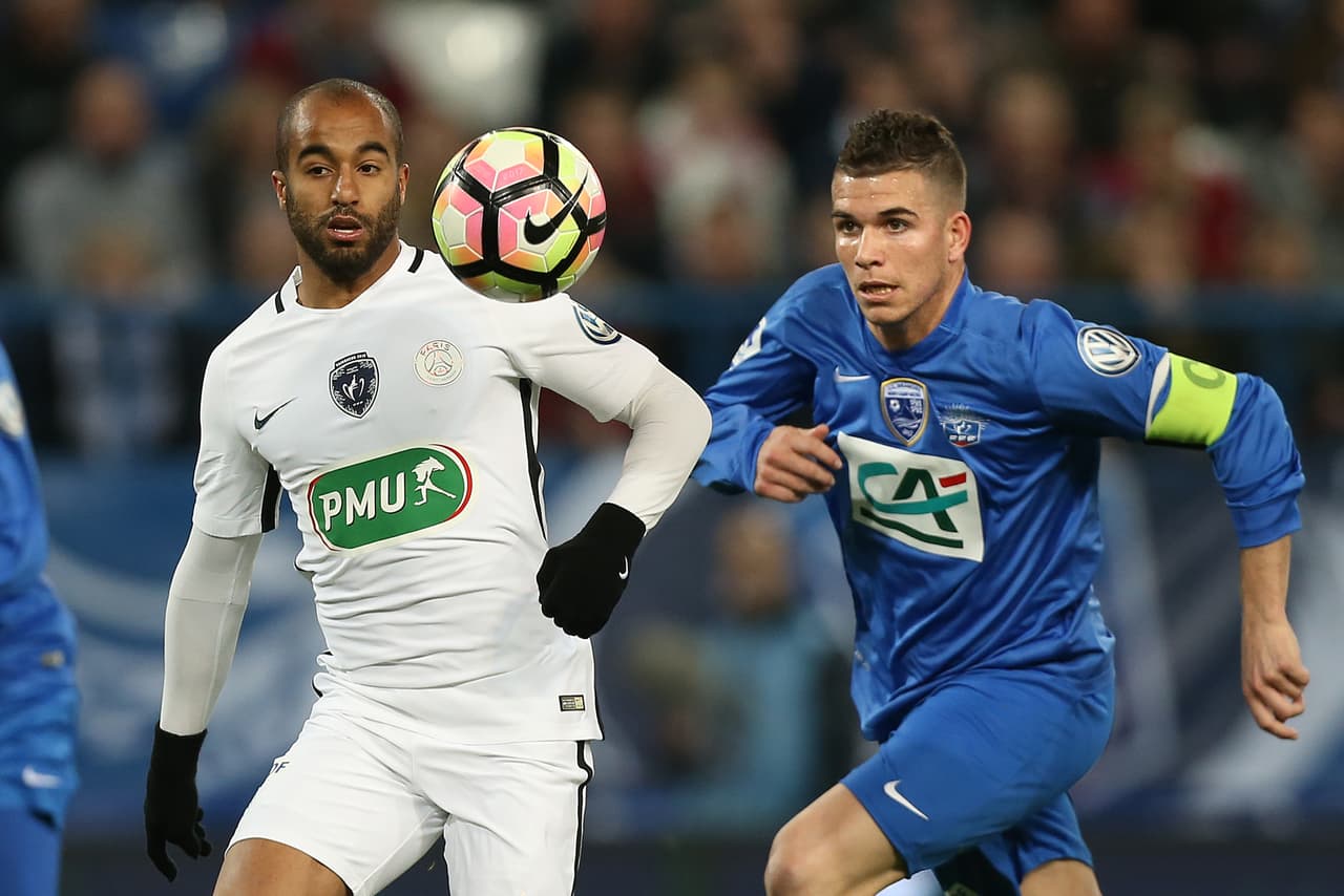 PSG pasa a semifinales de Copa tras golear al Avranches