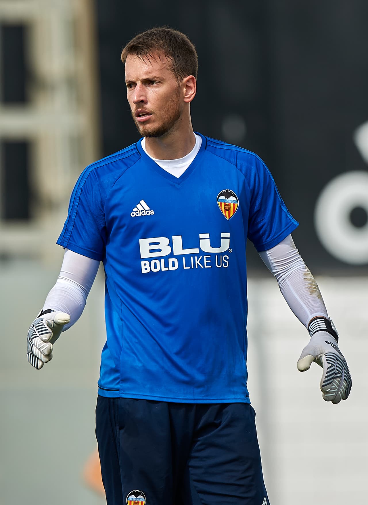 Neto (Valencia C.F.): el portero brasileño dejó la Juventus, donde estaba a la sombra de Buffon, y espera ser el dueño del arco 'chè'.