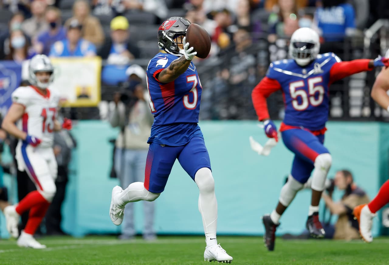 En un partido con show aéreo la Conferencia Americana derrotó a la Conferencia Nacional en el Pro Bowl.
