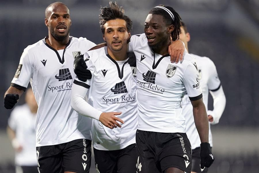 Con doblete de Mehdi Taremi y gol de Luis Díaz, Porto consigue llevarse la victoria de visita con un marcador de 2-3 a favor.