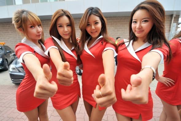 La carrera de autos más importante del mundo, debe tener a las mujeres más hermosas de todo el planeta. Te presentamos este collage de diosas de la F1.