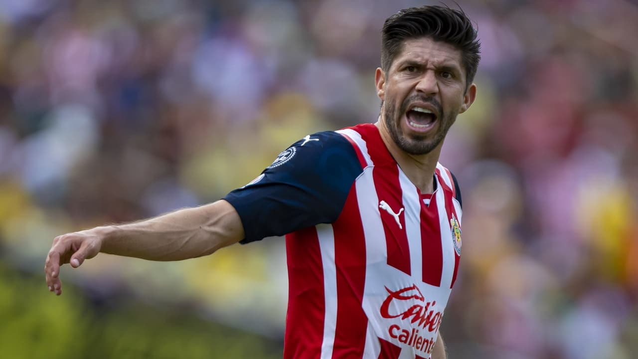 Oribe no coincide con Vuce sobre jugar con puro mexicano